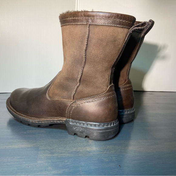 UGG Men’s Leather Shearling Work Boots – Brown – Size 11 - Picture 2 of 11